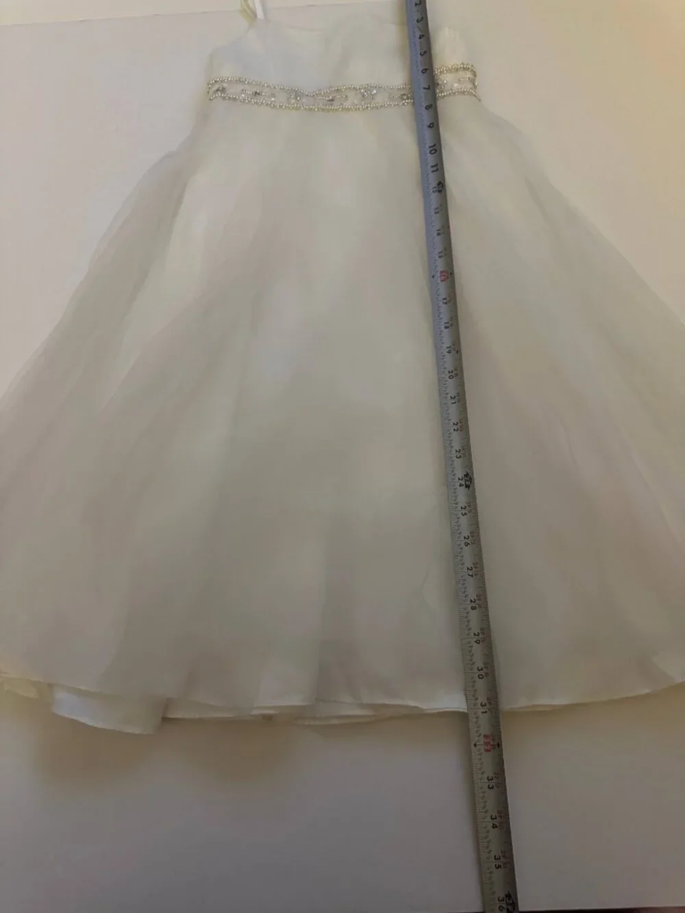 David’s Bridal Girls Flowergirl Dress Size 6 White spaghetti straps Flower Girl - Picture 6 of 8